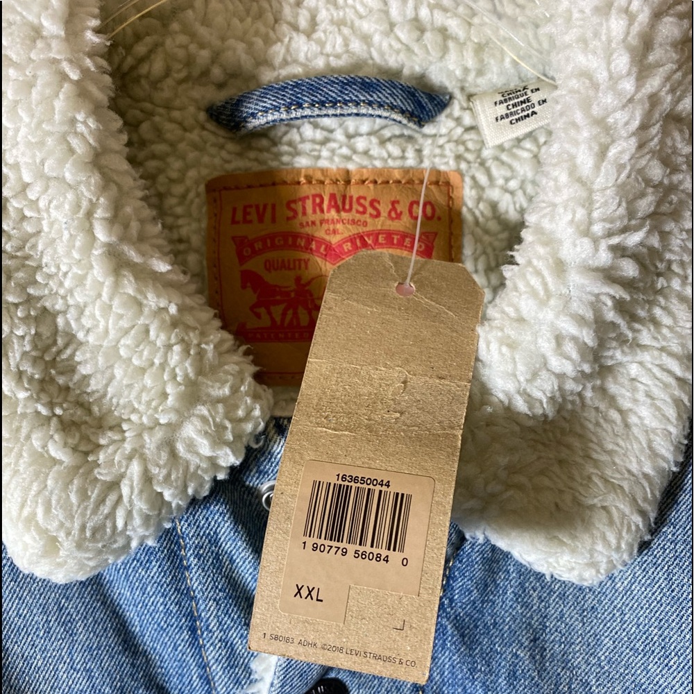 Levi Classic Fit Sherpa Lined Jacket - Picture 3 of 5